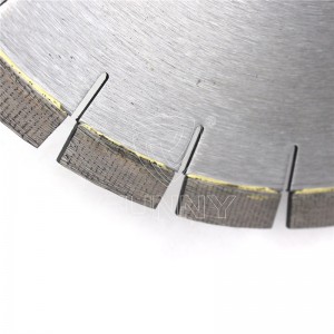 Disc de diamant silenciós Arix de 350 mm per tallar granit