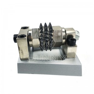 ດາວທຽມ Carbide ປະເພດ Bush Hammer Roller ດ້ວຍຖານເຫຼັກ Frankfurt